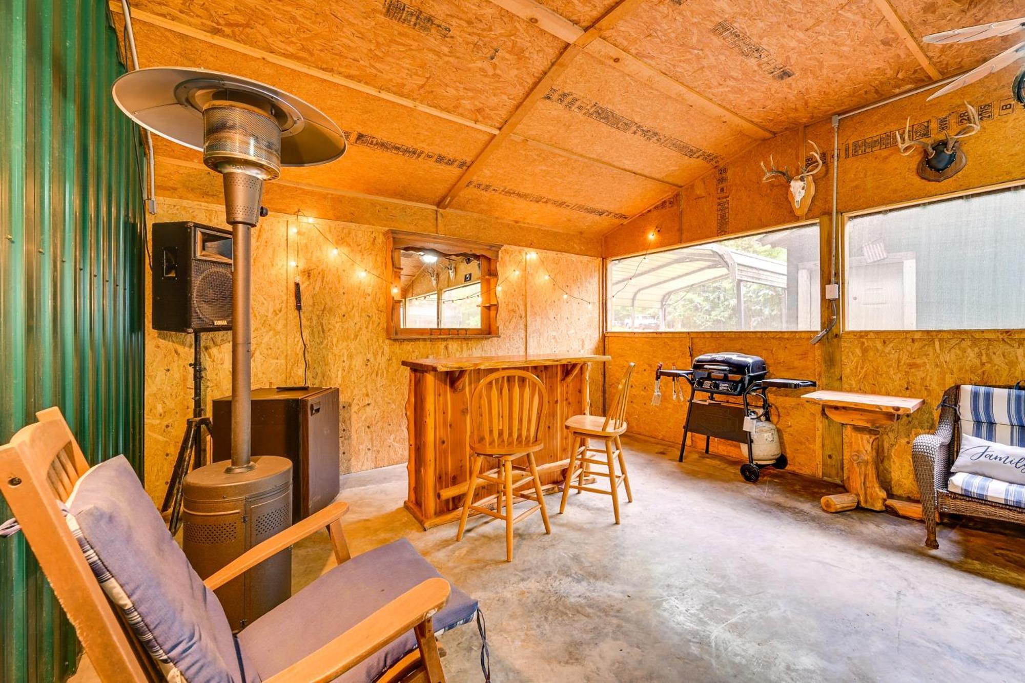 Quiet Abode With Gas Grill About 5 Miles To Broken Bow! Villa Exteriör bild