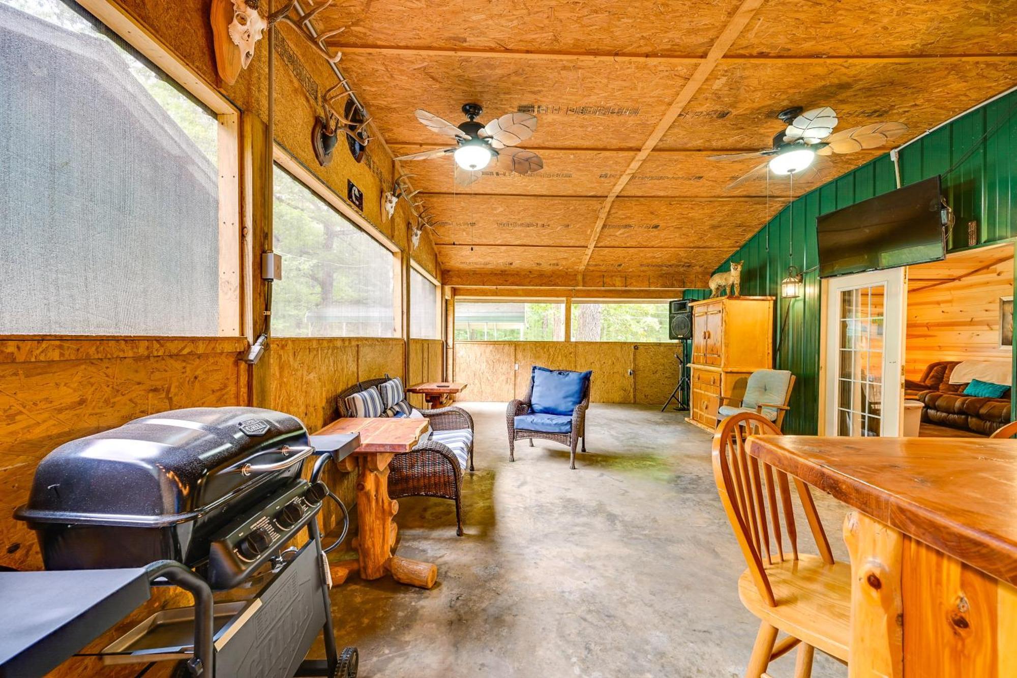 Quiet Abode With Gas Grill About 5 Miles To Broken Bow! Villa Exteriör bild